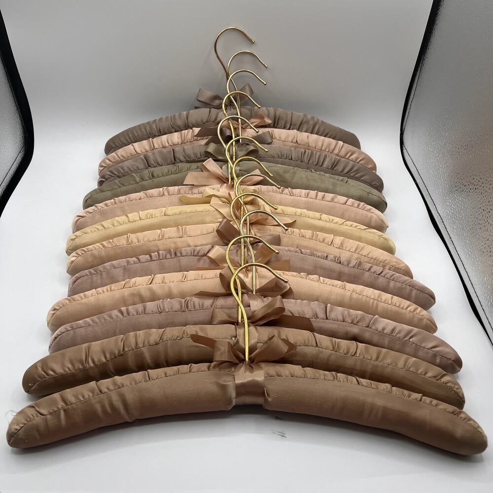 Vintage Style Padded Satin Hangers Gold Hooks Bow Bundle Blush Nude Pink